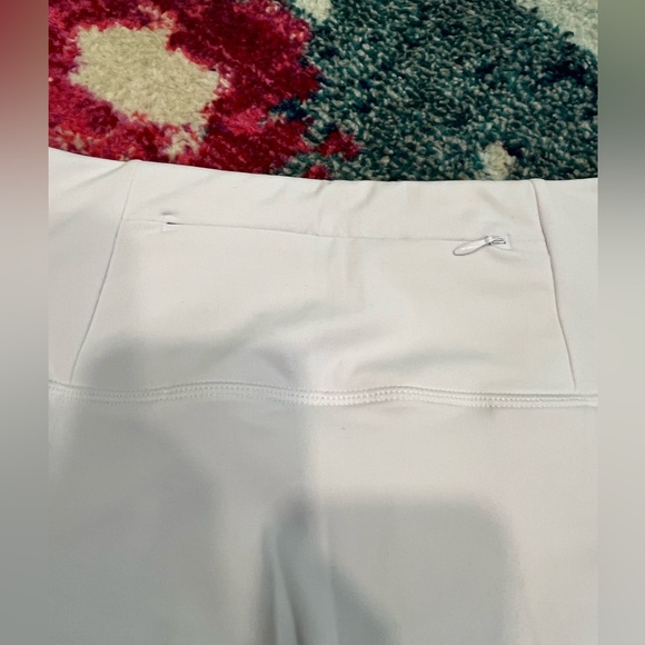 NWT Baleaf Running/Tennis Skirt - Size Medium - Picture 2 of 10